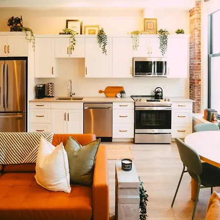 Historic Charming 2Br Apartment Dt Halifax-3