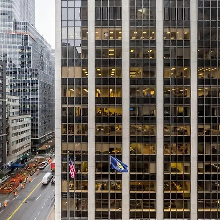 Sleek Modern Fidi 1Br In Luxury Building Nyc-206-3