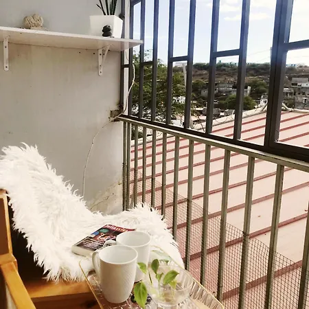 Modern 1Br Near Plateau Ideal For 4 Guests-3