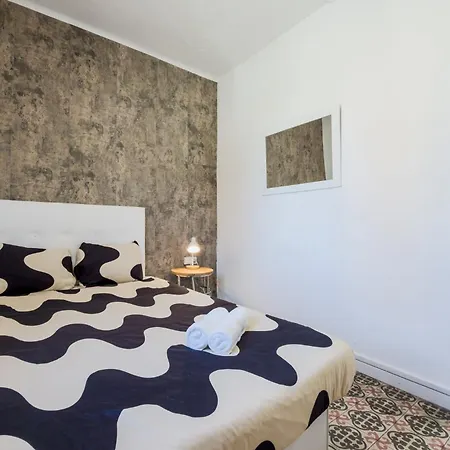 Cozy Apartment In Bcn 3 Bedrooms-3