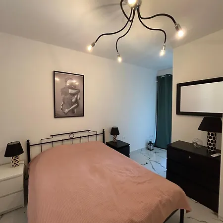 Polonia Sea View Apartments-2