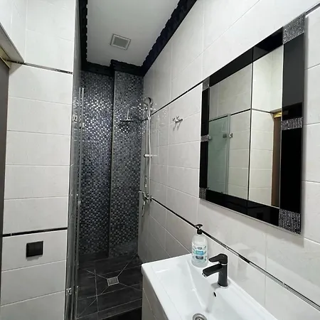 Bomba Central Apts-2