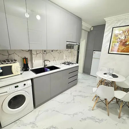 Yerevan Apartment-2