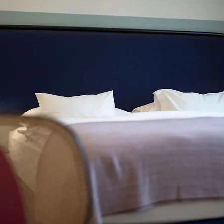 Small Luxury Hotel Altstadt Vienna-3