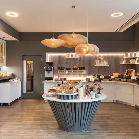 Novotel Suites Luxembourg-2