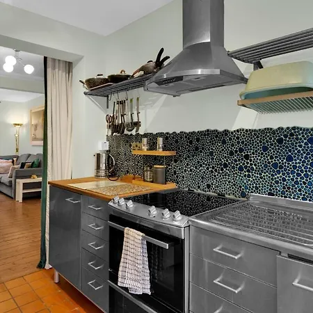 Stylish 2Br House Near Canary Wharf & Docklands-3