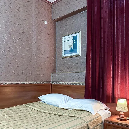 Family Hotel Chiplakoff-3