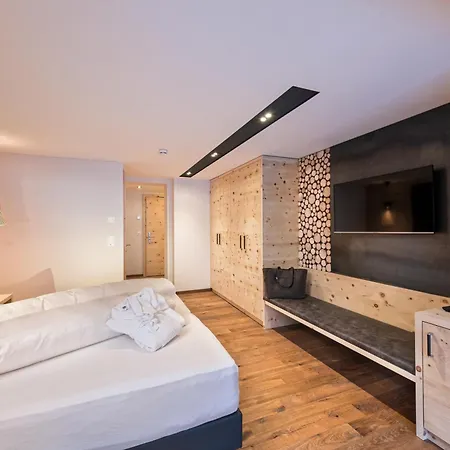 Hotel Des Alpes-3