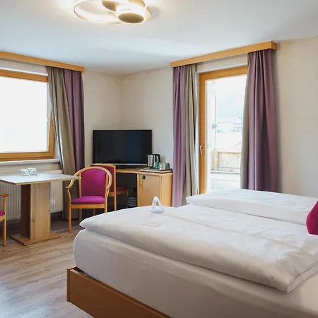 Boutiquehotel Acherl-3