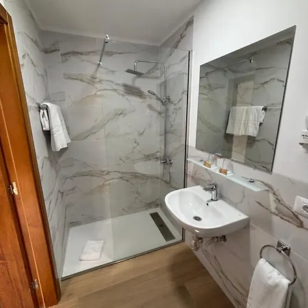 Hotel Monopol-3