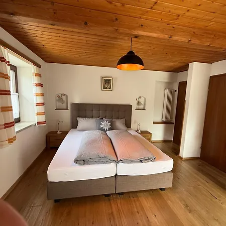 Gästehaus Zugspitzblick-3