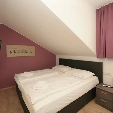 Edelweiss B&B, 24 - 7 contactless check-in-3