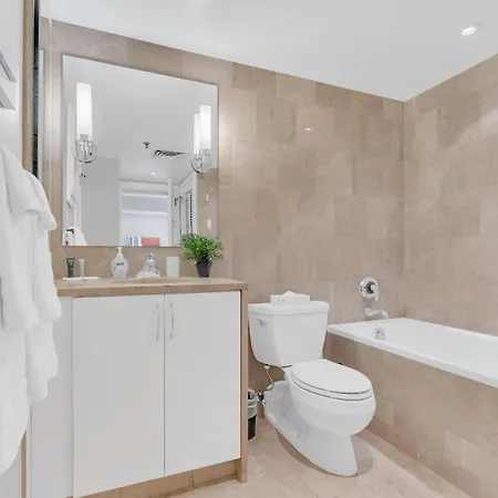 Heaven On Washington Fully Furnished Apartments-3