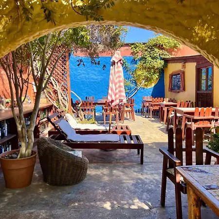 Hostal El Punto-3