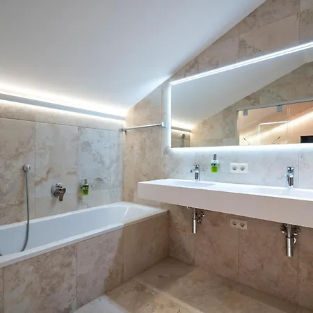 Hotel Lech&Residenz Chesa Rosa-2