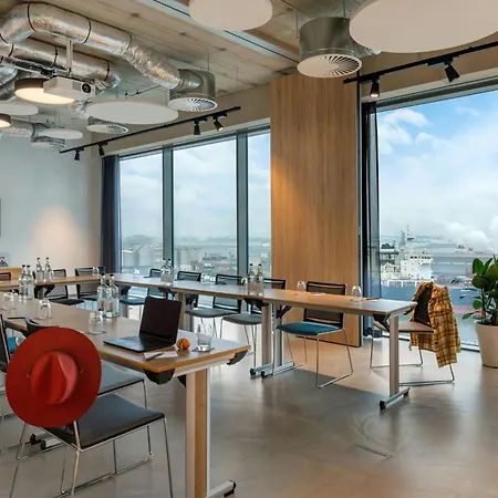 Moxy Amsterdam Houthavens-2