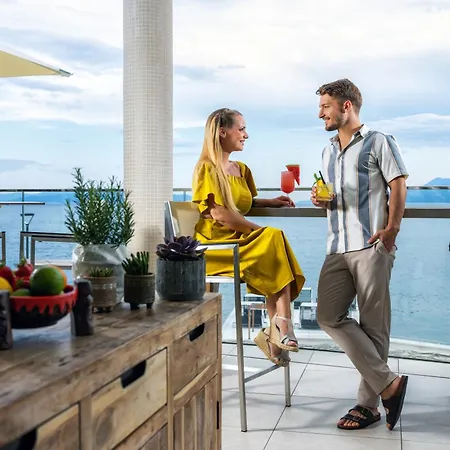 Hilton Rijeka Costabella Beach Resort And Spa-2