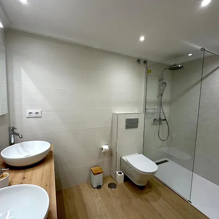 Apartment With Swimming-Pool-3