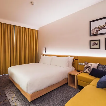 Hampton By Hilton Lodz City Center-3