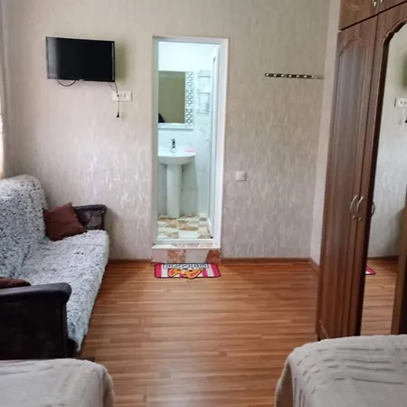 Tskaltubo Guesthouse Oda-2
