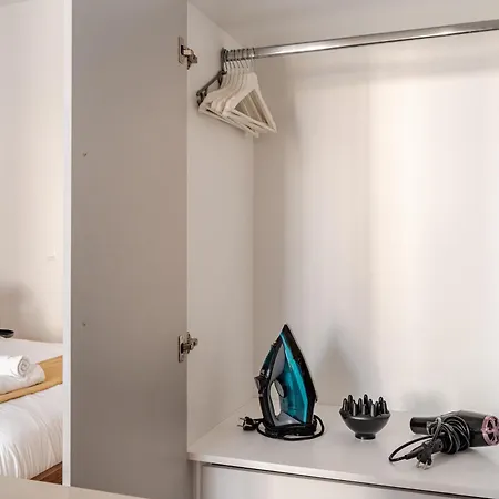 Yamas Urban Living Olympia Suites-3