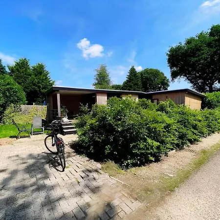 Familiechalet - Veluwe - Zwembad - Gratis Parkeren-2