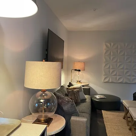 Oakwood Guesthouse-3