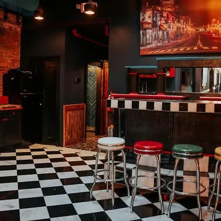Printers Alley Downtown Mansion-2