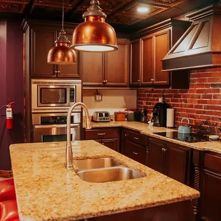 Printers Alley Downtown Mansion-3