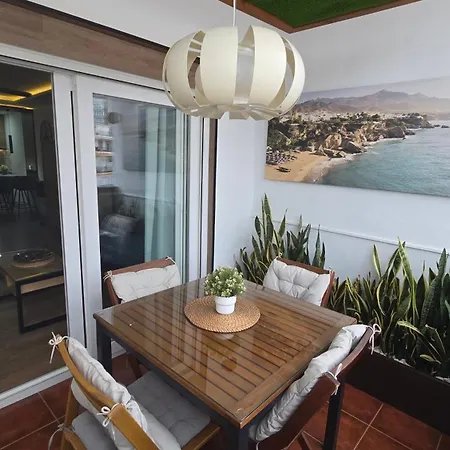 Estudio Centro Torremolinos Down Town-3