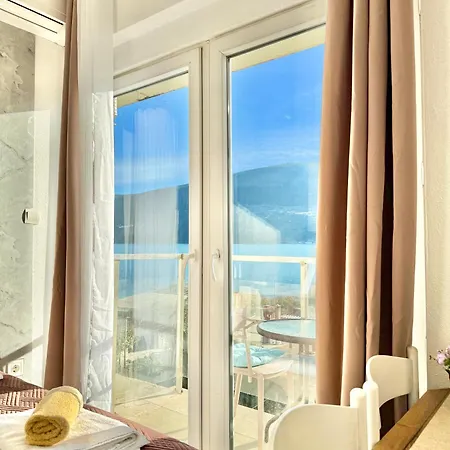 Beachfront Bliss-2