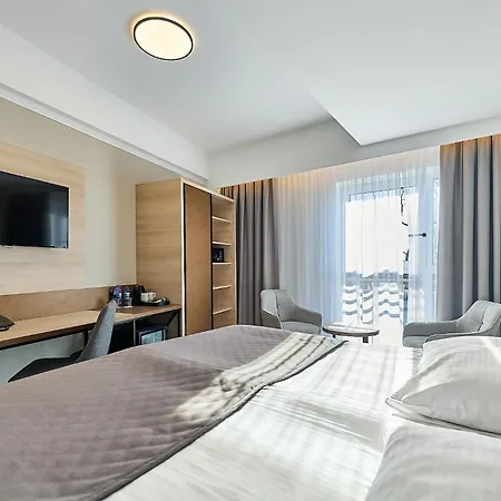 Hotel Aurora Family & Spa-2