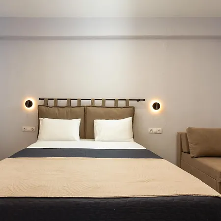 Wilde Rose Hotel-3