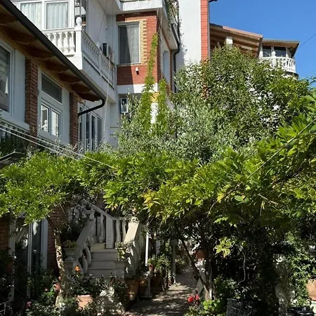 Villa Gersina Golem-2