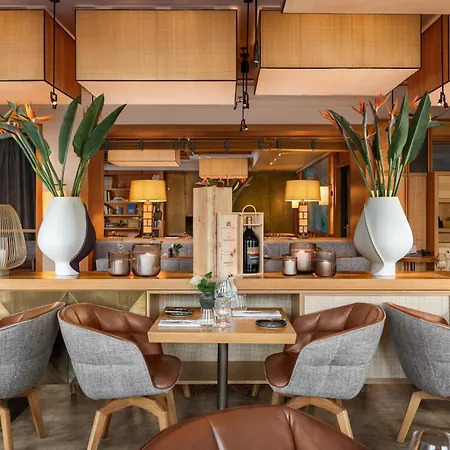 Louis Hotel-2
