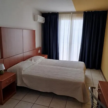 Hotel Silva Frontemare Park & Beach-Place Included-3