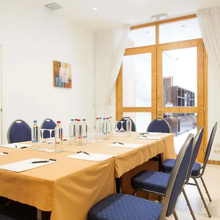 Ibis Styles Brussels Centre Rogier-3