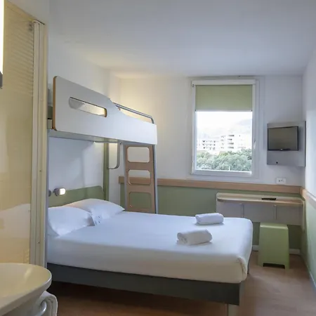 Ibis Budget Ajaccio-3