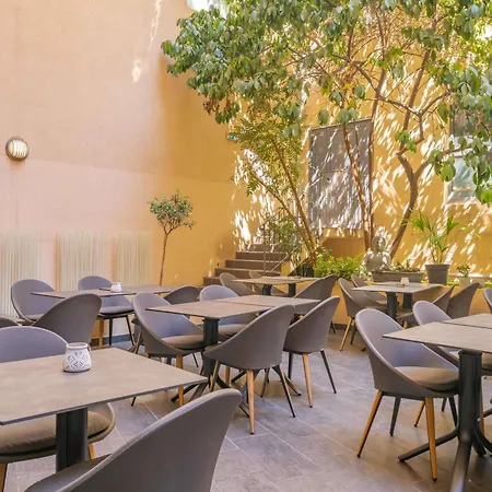 Novotel Suites Cannes Centre-3