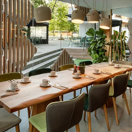 Melia Barcelona Sarria-3