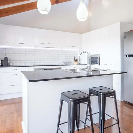 Warana Abode - Pool, Studio, PF, Walk to Beach-2