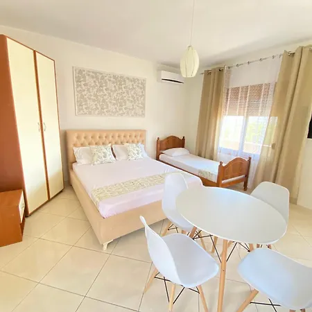 Apartament Radhime-2