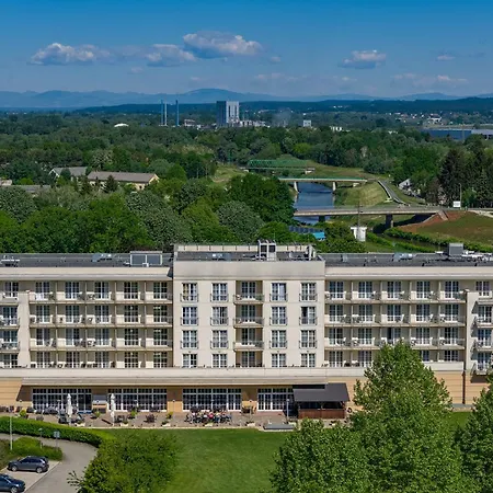 Gotthard Therme Hotel-3