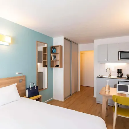 Aparthotel Adagio Access La Defense - Place Charras-3