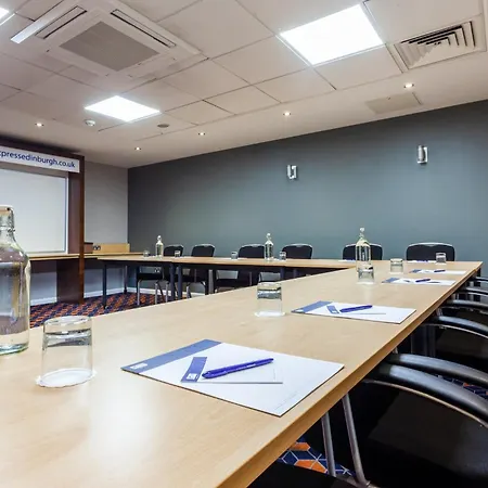 Holiday Inn Express Edinburgh - Royal Mile By Ihg-3