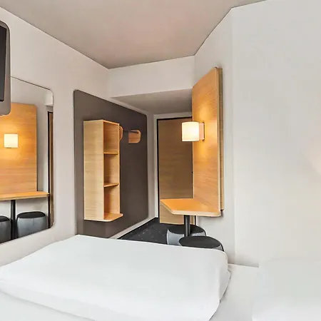 B&B Hotel Lübeck Berliner-Platz-2