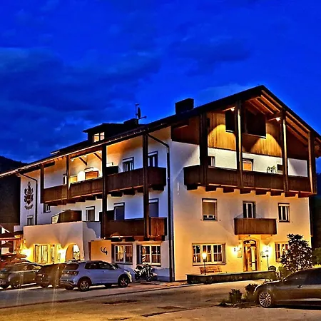 Hotel Pörnbacher-2