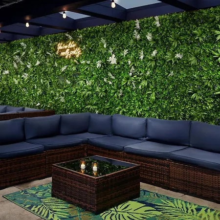 Doubletree By Hilton New York Times Square West-2