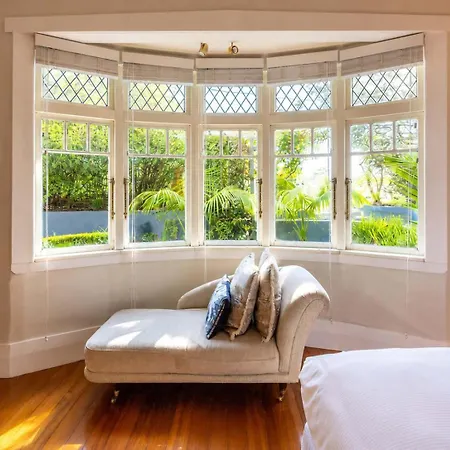 Island Villa- Stay Waiheke-2