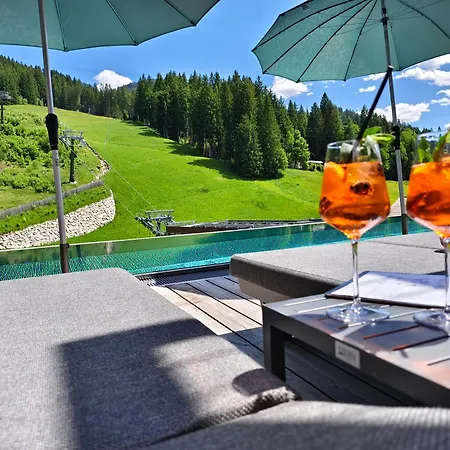 Almmonte Praeclarum Suites - Casual Boutique Hotel-2